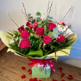 12 Rose Aqua Bouquet