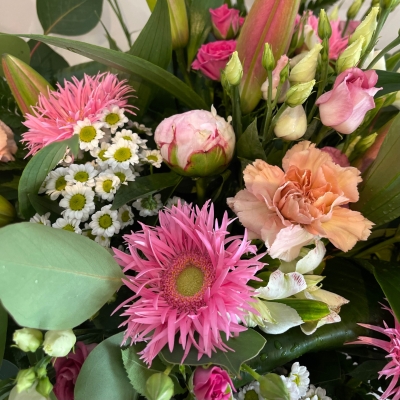 The Hawthorn Aqua Bouquet