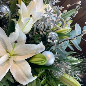 Christmas Willow Aqua Bouquet