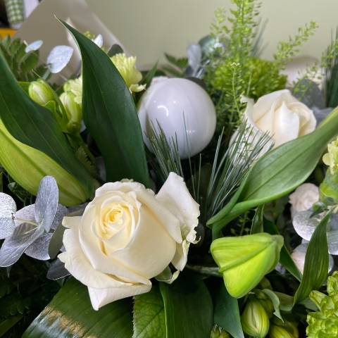 Mistletoe Kiss Aqua Bouquet